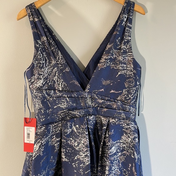 Carmen Marc Valvo Infusion Gown Sz 10 - Picture 6 of 15